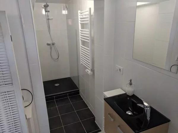 Maison au Pays Basque de 185 m² avec 3 chambres et 2 studios