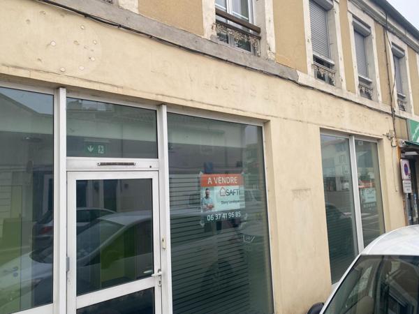 Local commercial idéalement placé