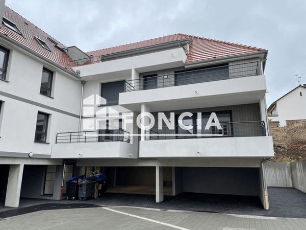 Location Appartement 4 pièces 97.51 m² - 19 RUE DU GENERAL DE GAULLE Oberhausbergen 67205