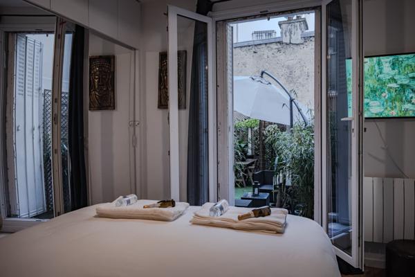 Appartement de standing coeur de Paris avec terrasse