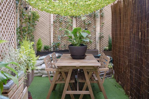 Appartement de standing coeur de Paris avec terrasse