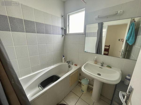 Appartement à vendre à Saint-Paul à la Réunion (97434), ref : 97409-285