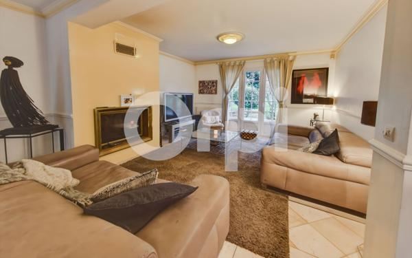 Maison à vendre    7 pièces •  Longperrier