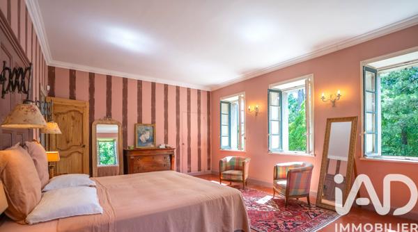 Maison à vendre 10 pièces 420 m² Alès