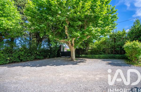 Maison à vendre 10 pièces 420 m² Alès