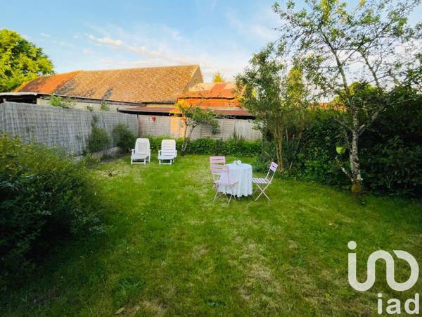 Maison 4 pièces de 143 m² à Beaumont-les-Autels (28480)