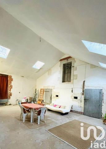 Maison 4 pièces de 143 m² à Beaumont-les-Autels (28480)