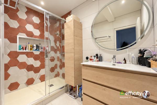 Appartement
         4 pièces
        - 127 m² Exclusivité 279 900 €*