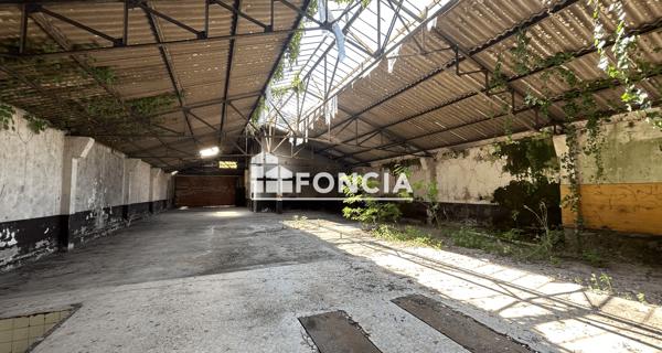 À vendre Local commercial 571 m² - Bordeaux 33000