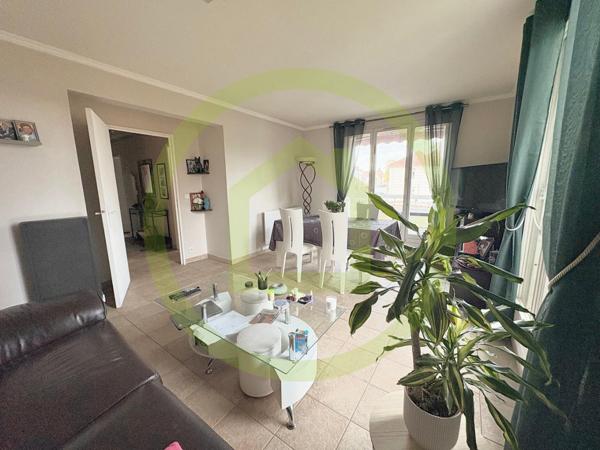 Appartement à OZOIR LA FERRIERE (77330)