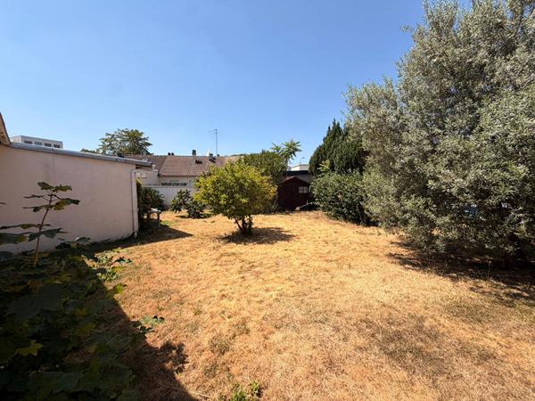 Pavillon F5 87 m²  3 chambres 552 m² de terrain