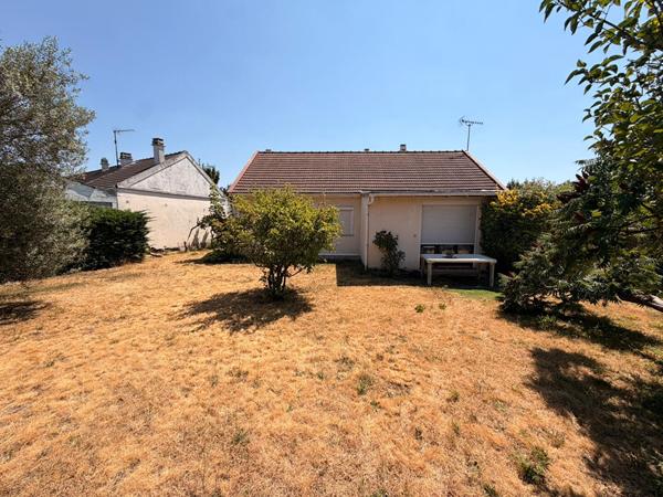 Pavillon F5 87 m²  3 chambres 552 m² de terrain