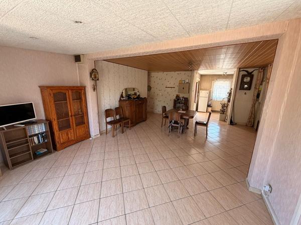 Pavillon F5 87 m²  3 chambres 552 m² de terrain