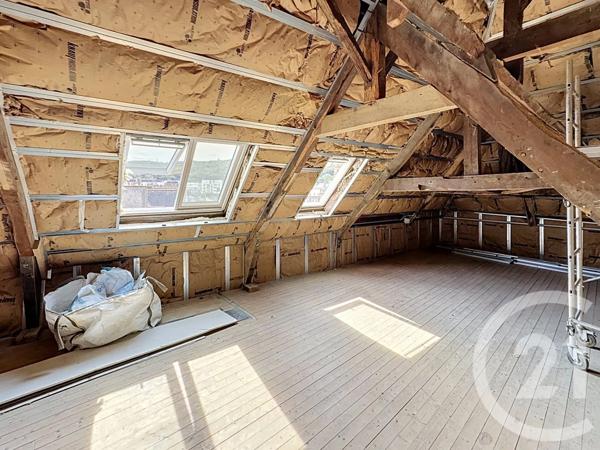 Appartement T3 à vendre  2 pièces - 65 m 2   LANDERNEAU  - 29