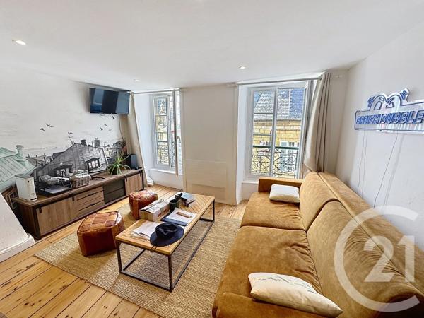Appartement T3 à vendre  2 pièces - 65 m 2   LANDERNEAU  - 29