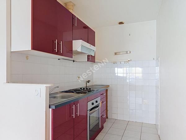 Immeuble à vendre à Pont Rousseau - 8 pièces, 208 m²