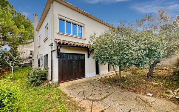 Maison à vendre    5 pièces •  Béziers