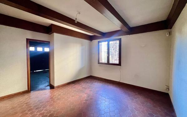 Maison à vendre    5 pièces •  Béziers