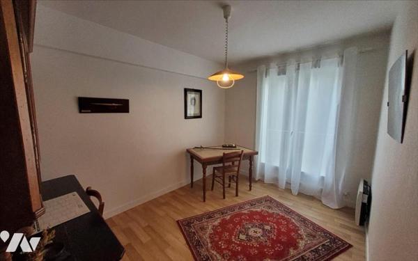 CARHAIX - APPARTEMENT
