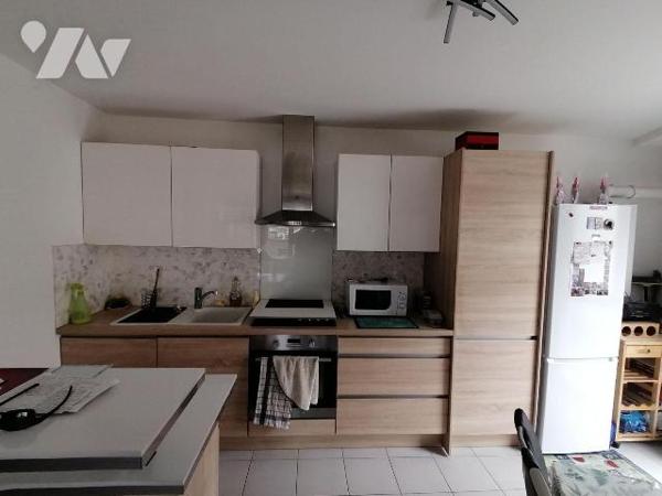 NOUVEAUTÉ ET SEULEMENT CHEZ TRENTE CINQ NOTAIRES
Appartement T3 lumineux avec balcon, garage e...