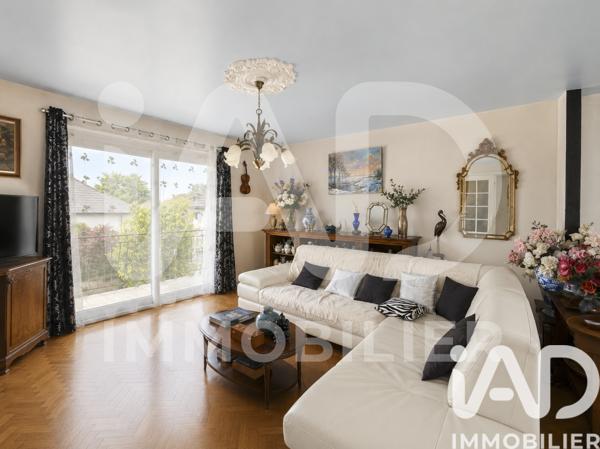 Maison à vendre 3 pièces 148 m² Saint-Pantaléon-de-Larche