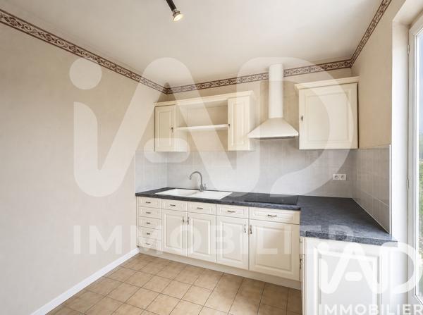 Maison à vendre 3 pièces 148 m² Saint-Pantaléon-de-Larche