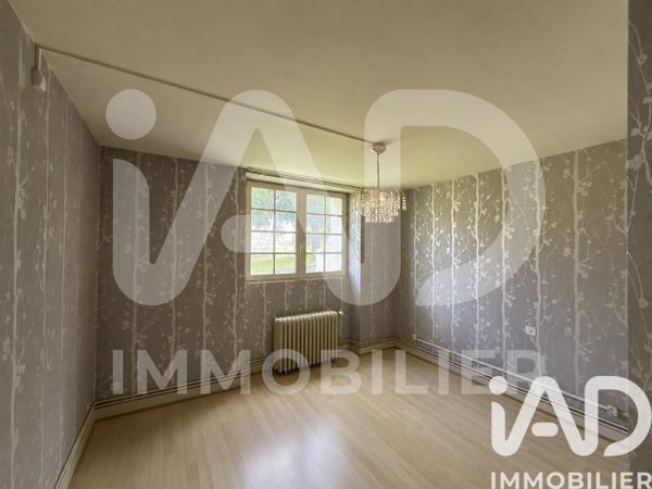 Maison à vendre 3 pièces 148 m² Saint-Pantaléon-de-Larche