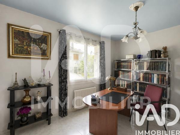 Maison à vendre 3 pièces 148 m² Saint-Pantaléon-de-Larche