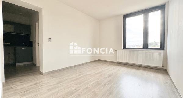 Location Studio 41.5 m² - Metz 57000
