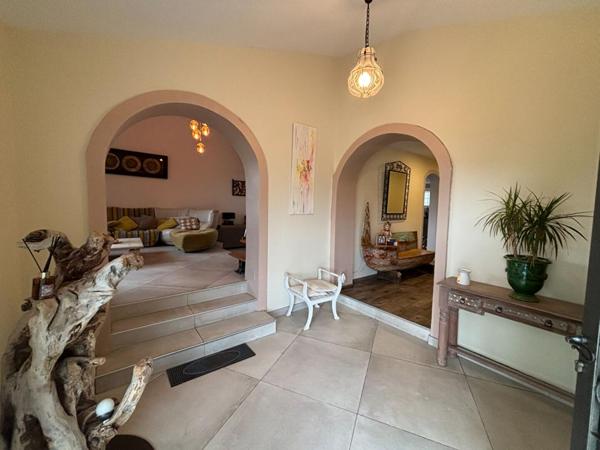Vente Propriété  9 pièce(s) 230 m2 - Parcelle1450 m2 - Saint Marcel sur Aude (11120 )
