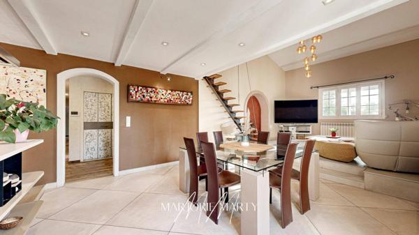 Vente Propriété  9 pièce(s) 230 m2 - Parcelle1450 m2 - Saint Marcel sur Aude (11120 )
