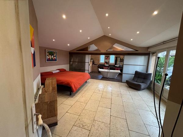 Vente Propriété  9 pièce(s) 230 m2 - Parcelle1450 m2 - Saint Marcel sur Aude (11120 )