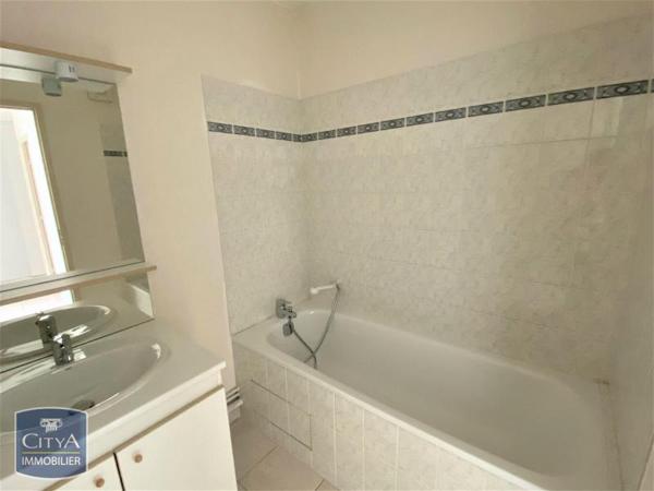 Appartement à louer 3 pièces 69.1m²