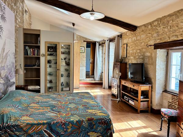Maison bourgeoise au coeur de Fontenay Le Comte