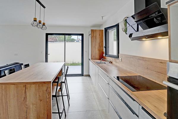 Reyrieux (01600) Maison F5 récente DPE A