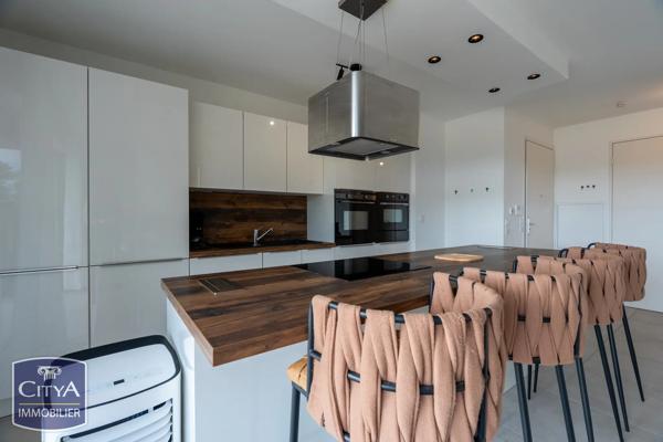 Appartement à vendre 3 pièces 70m² Aix-en-Provence (13100)