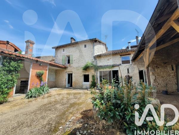Maison à vendre 7 pièces 286 m² Chasseneuil-sur-Bonnieure
