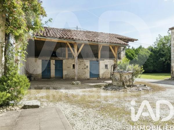 Maison à vendre 7 pièces 286 m² Chasseneuil-sur-Bonnieure