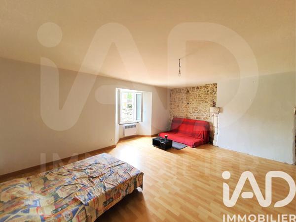 Maison à vendre 7 pièces 286 m² Chasseneuil-sur-Bonnieure