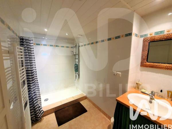 Maison à vendre 7 pièces 286 m² Chasseneuil-sur-Bonnieure