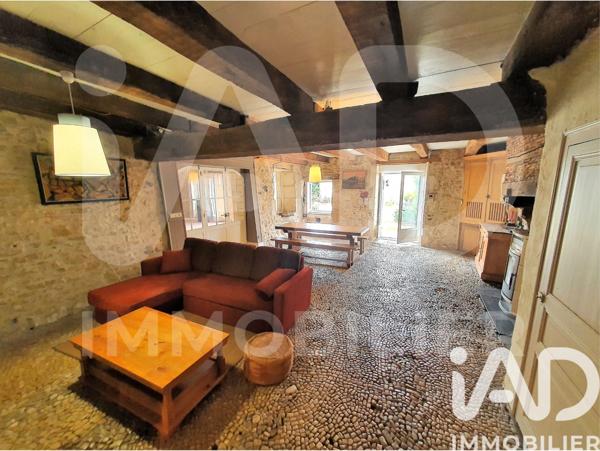 Maison à vendre 7 pièces 286 m² Chasseneuil-sur-Bonnieure