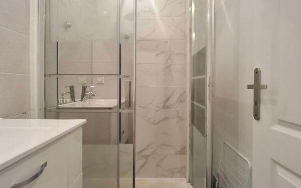 Appartement à louer    1 pièce • 371 m2 Ormesson-sur-Marne