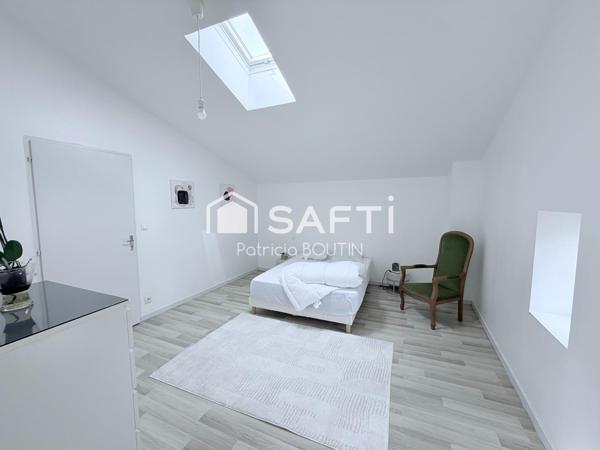 MAISON EN PIERRE 3 CHAMBRES + COUR A NIORT !