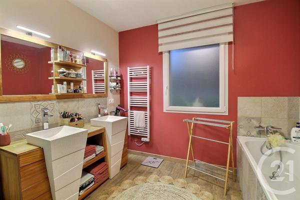 Maison à vendre  4 pièces - 142 m2 SCIEZ - 74