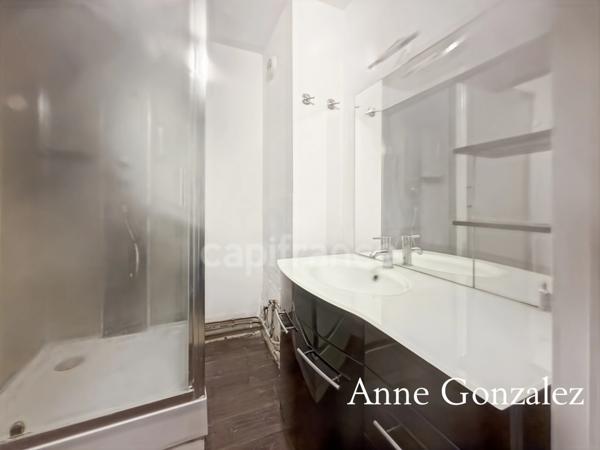 ORLEANS LA SOURCE, dans une copropriété sécurisée idéalement située proche des commodités à vendre appartement T2