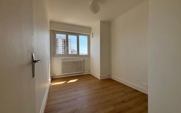 Appartement à vendre    3 pièces • 59,21 m2 Nogent-sur-Marne