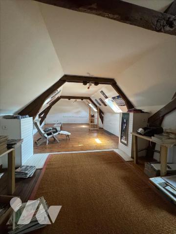 Maison d'env. 208 m² à PITHIVIERS (45300)