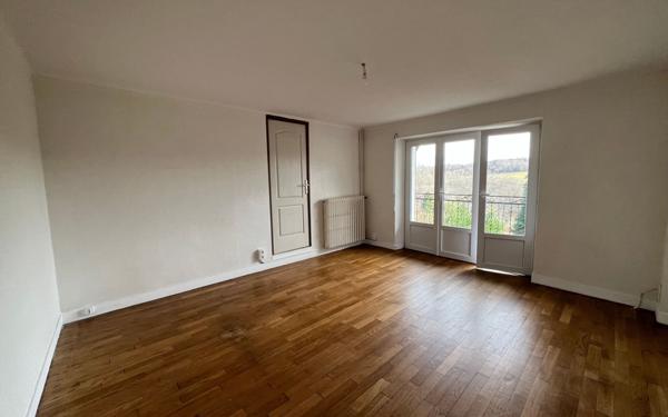 Maison à vendre    3 pièces •  Le Palais-sur-Vienne