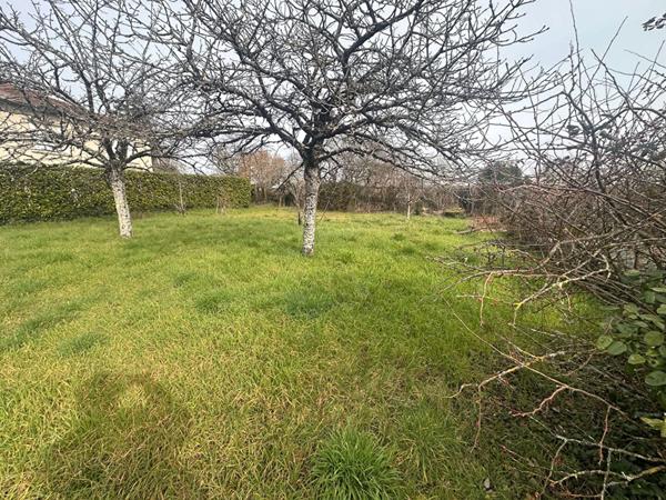 À Vendre : Terrain Constructible de 413 m² à Niort ? Sainte-Pezenne