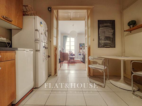 SOUS OFFRE - Appartement T2/T3 61 m2 type ancien